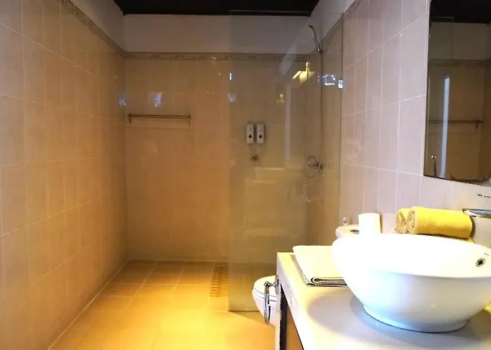 Tahoma By Abm Hotel 3*